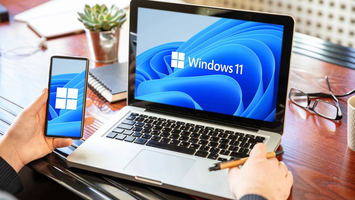 Windows 11 estrena una función para continuar en el PC lo que estabas haciendo en tu móvil Android