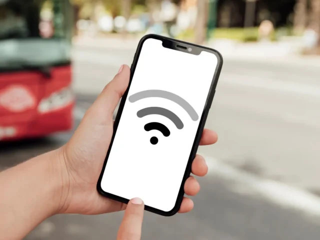 Por qué tener «todas las rayas» del WiFi en tu móvil a veces hace que tu conexión es más lenta